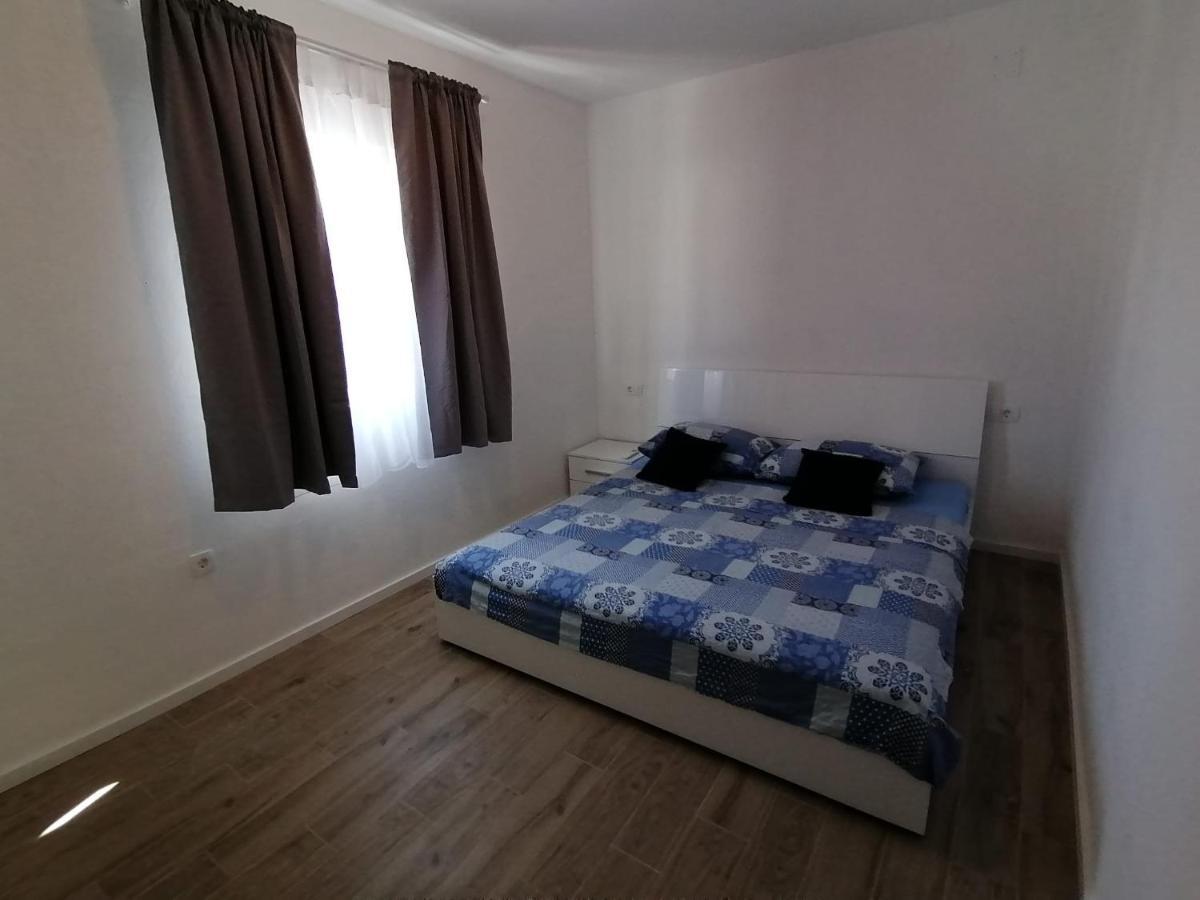 Nina Apartman Zára Kültér fotó